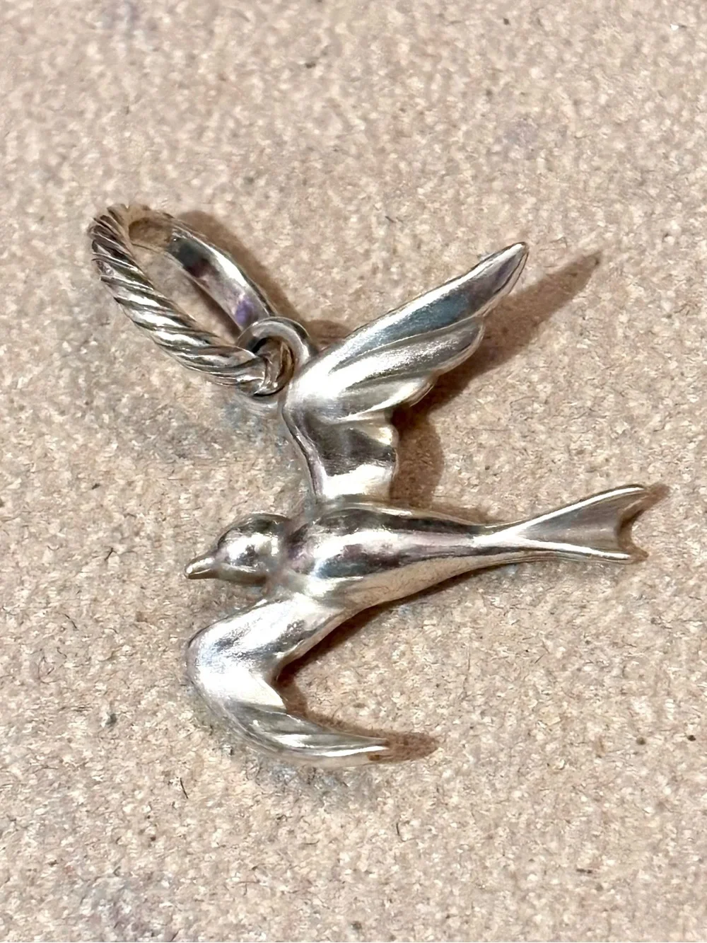 Brighton Soaring Seagull charm in silver Bird in flight Retired & rare